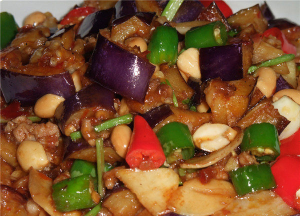 东升国际特色菜